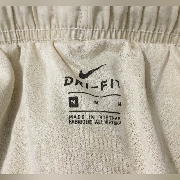 Nike Women’s Dry Fit Lined Short Size M Standard Fit - Picture 4 of 7
